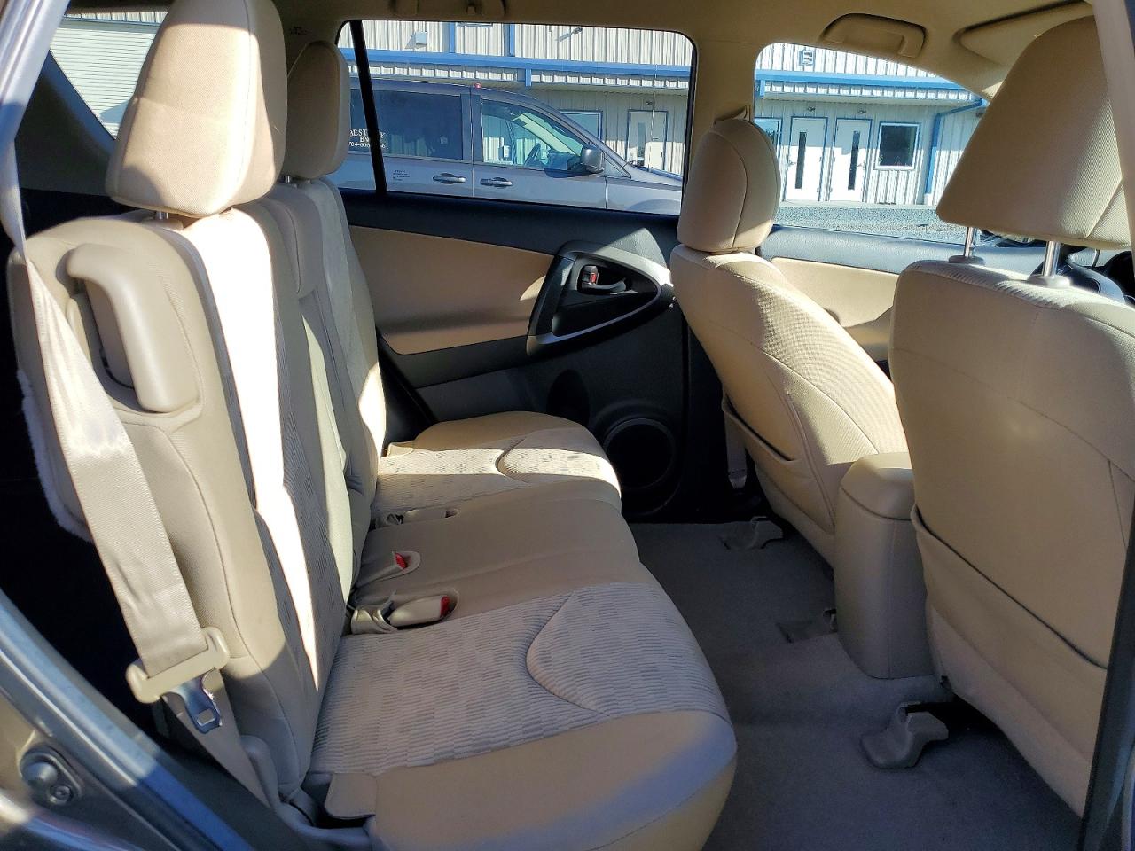 2012 TOYOTA RAV4