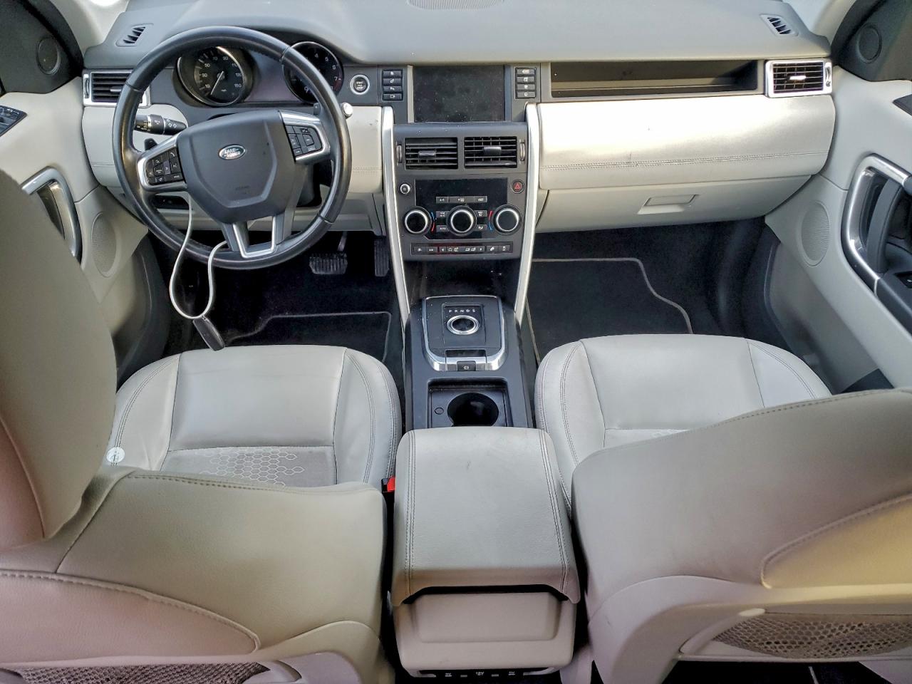 2016 LAND ROVER DISCOVERY