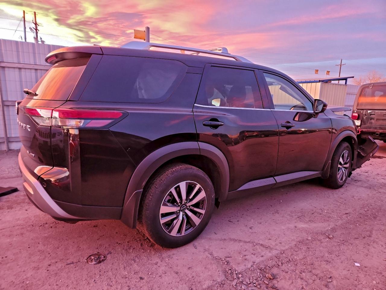 2023 NISSAN PATHFINDER