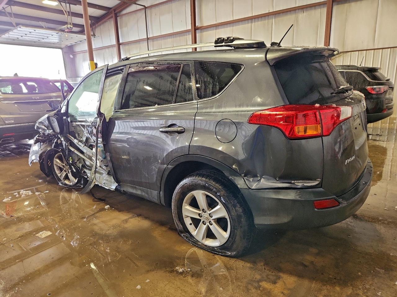 2014 TOYOTA RAV4