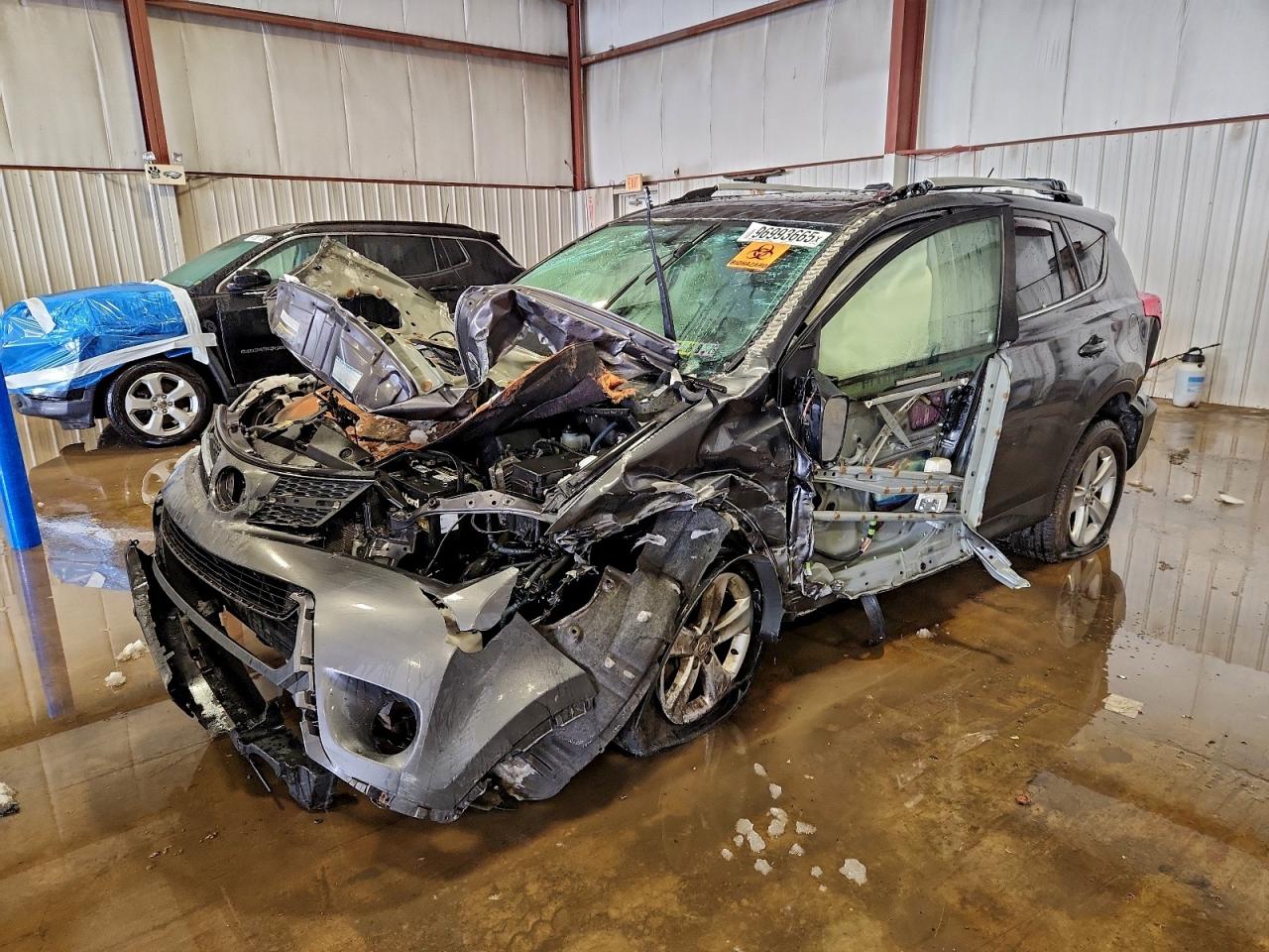 2014 TOYOTA RAV4