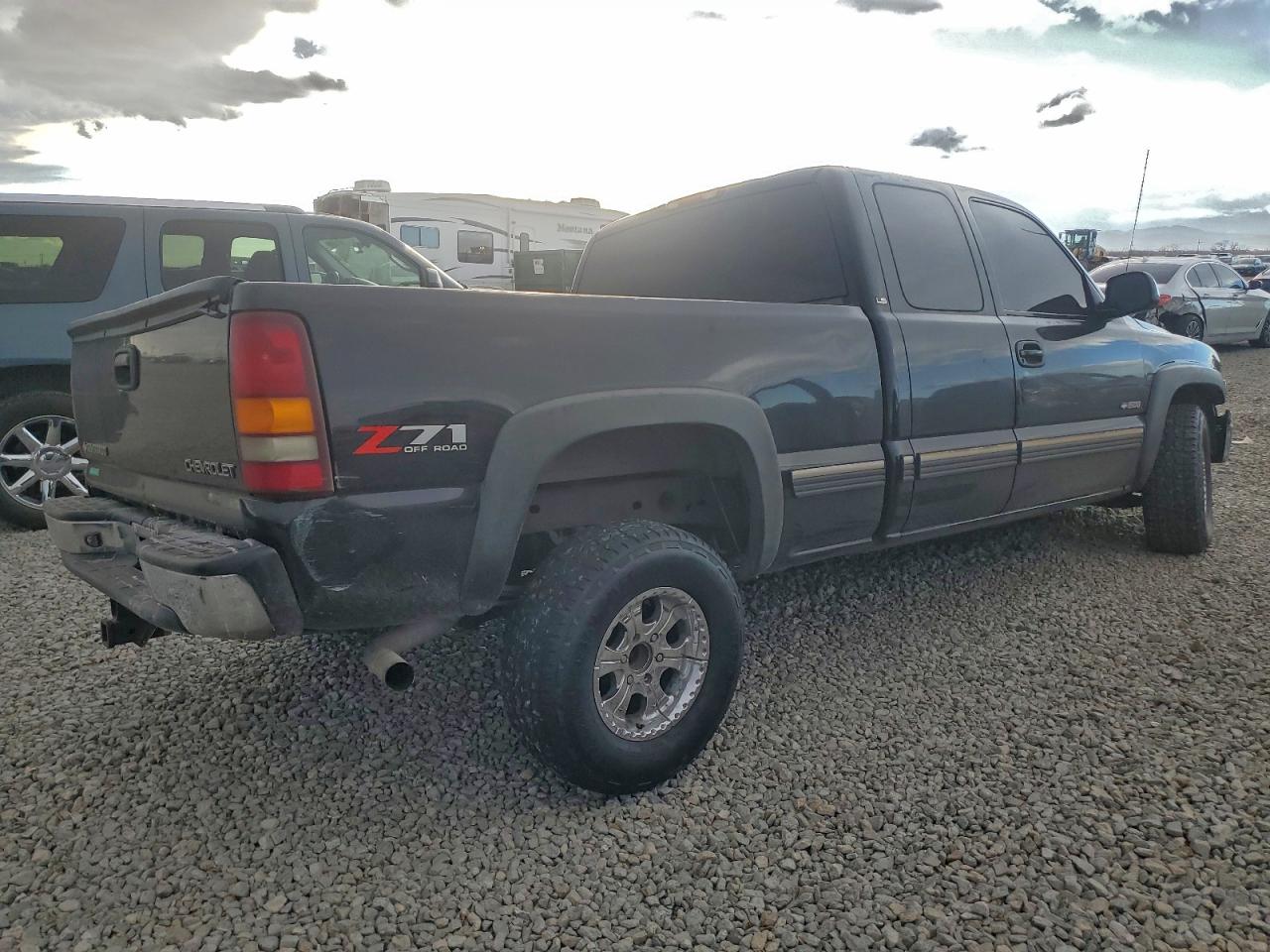 2002 CHEVROLET SILVERADO