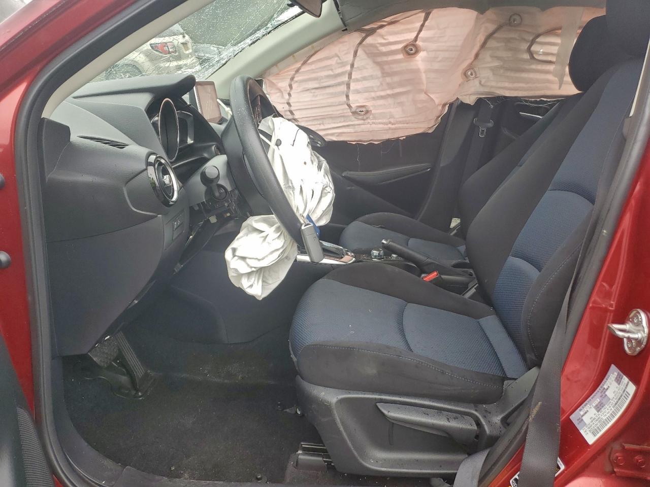 2017 TOYOTA YARIS