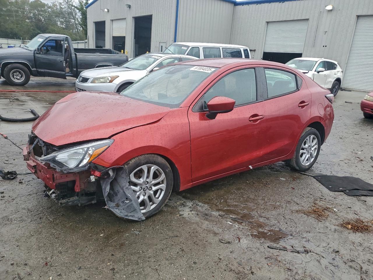 2017 TOYOTA YARIS