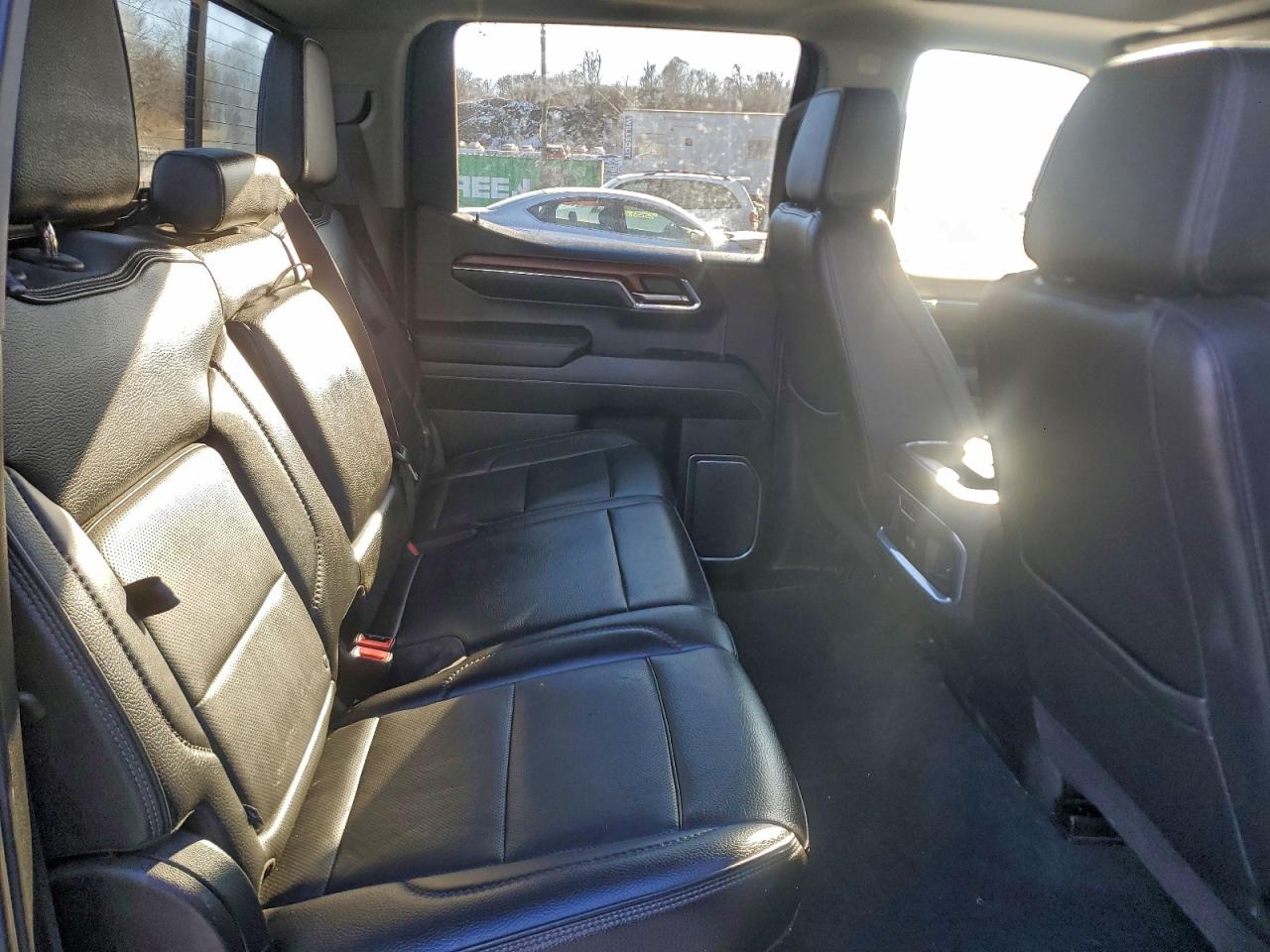 2023 GMC SIERRA