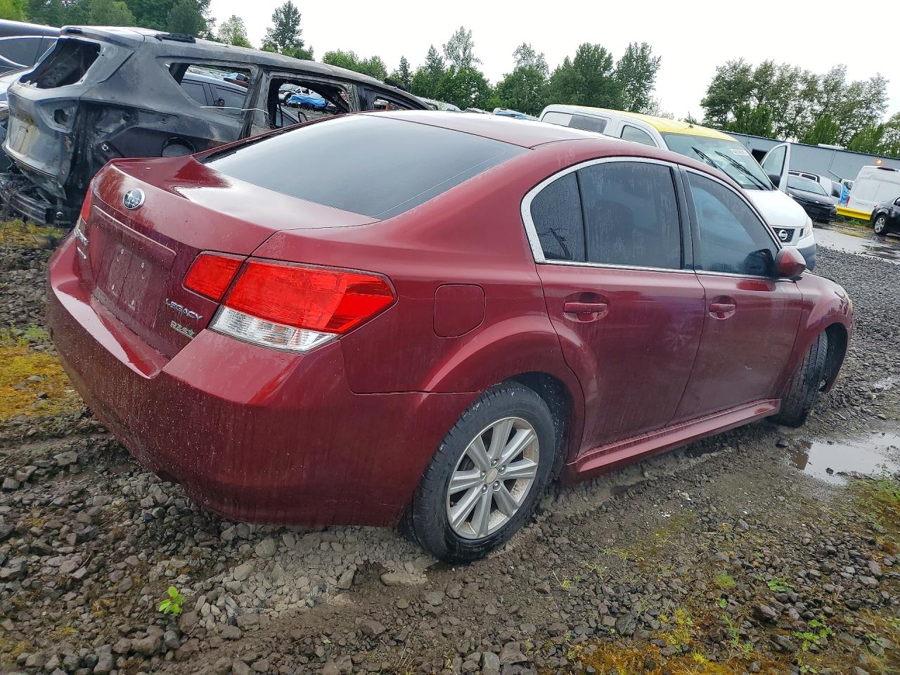 2012 SUBARU LEGACY
