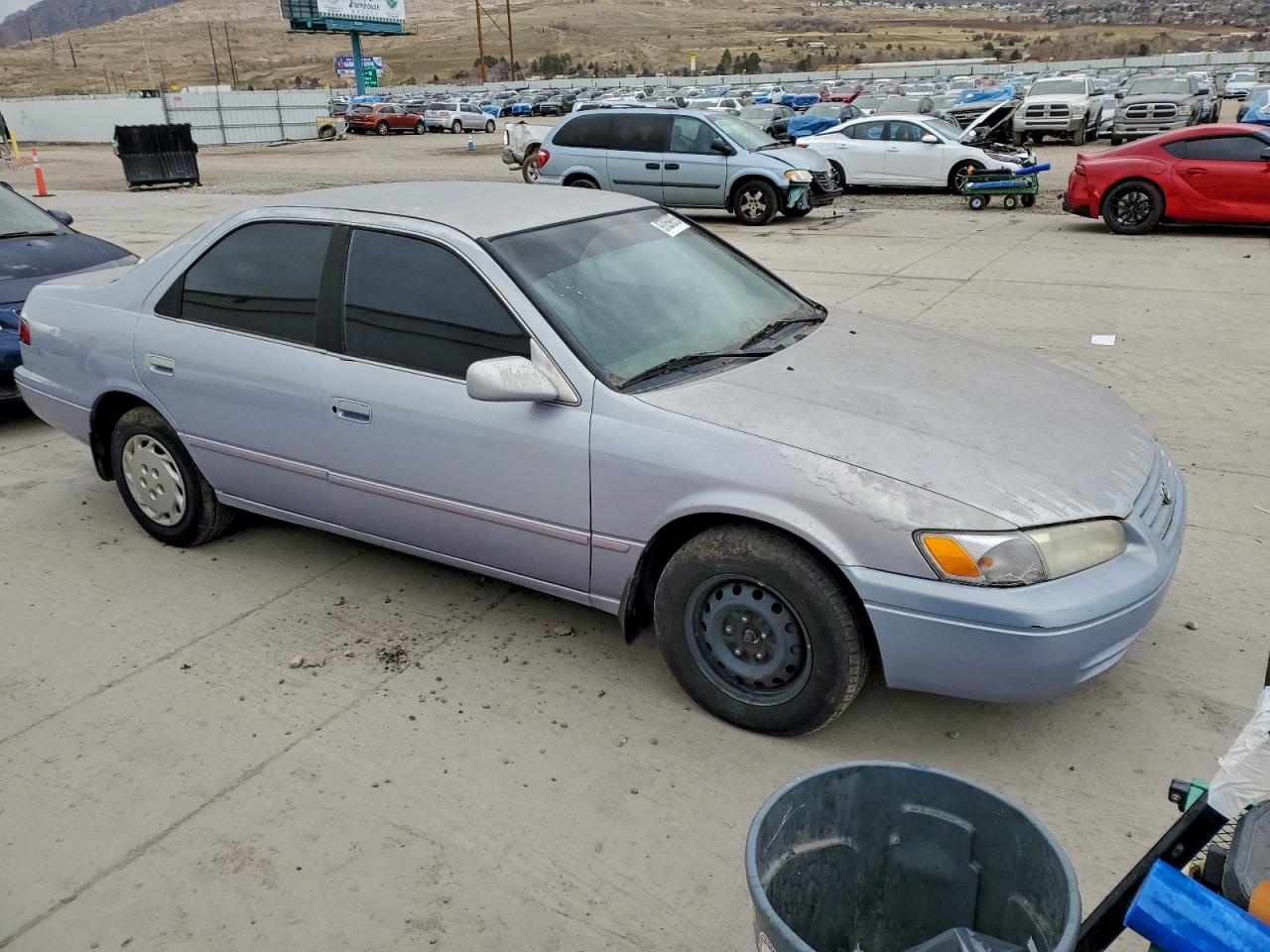 1998 TOYOTA CAMRY