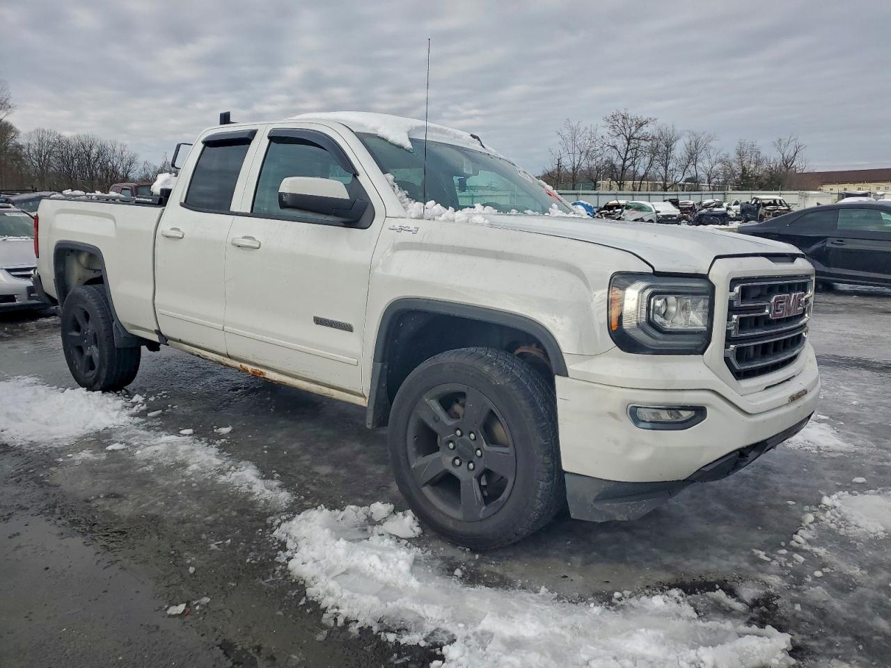 2016 GMC SIERRA