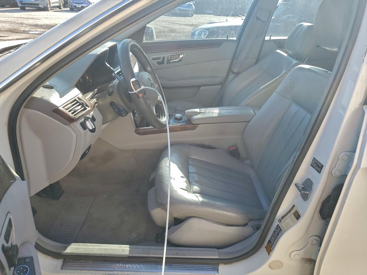 2010 MERCEDES-BENZ E-CLASS