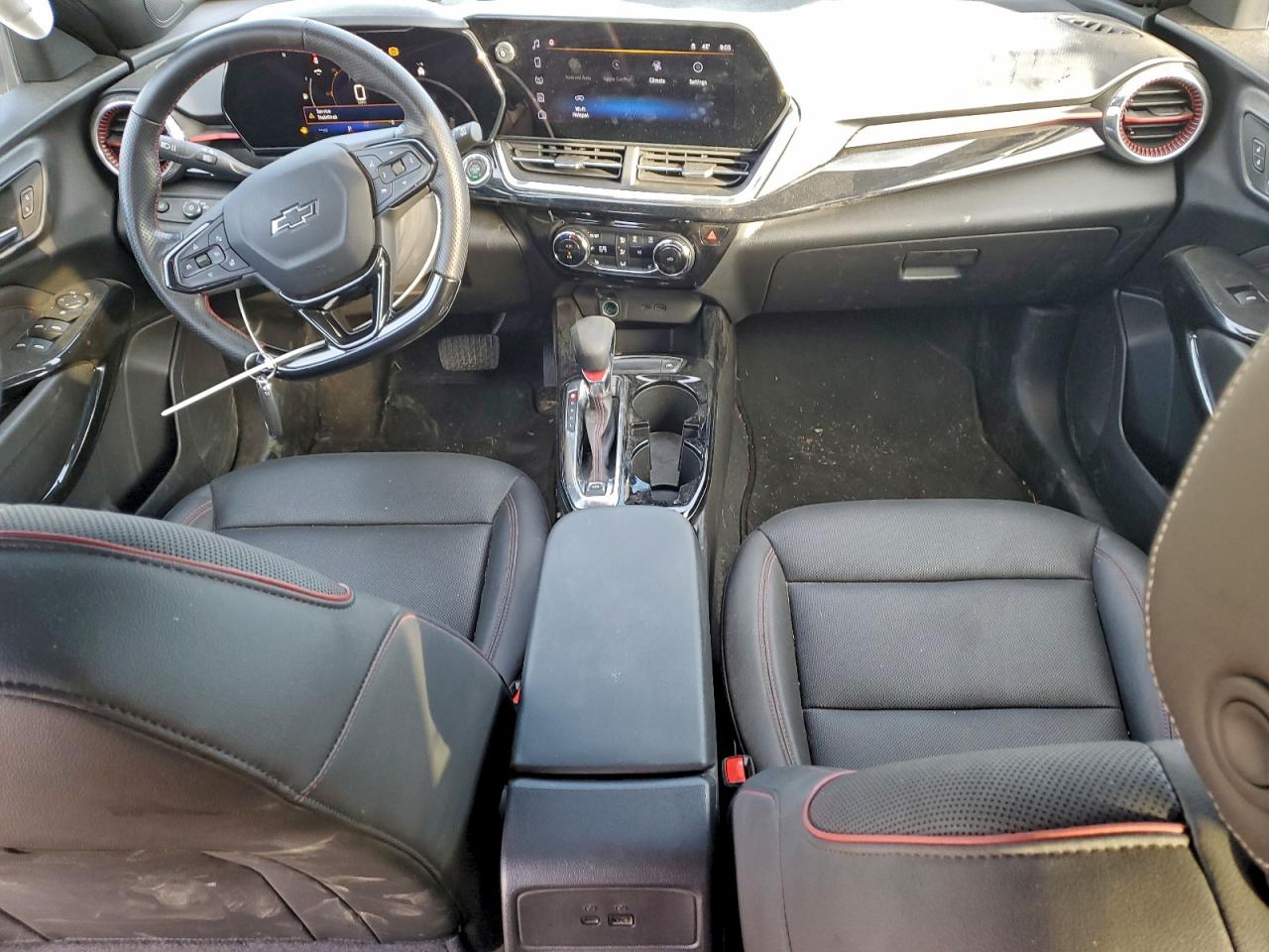 2025 CHEV TRAX