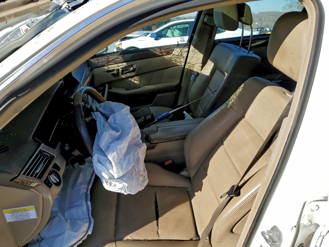 2011 MERCEDES BENZ E-CLASS