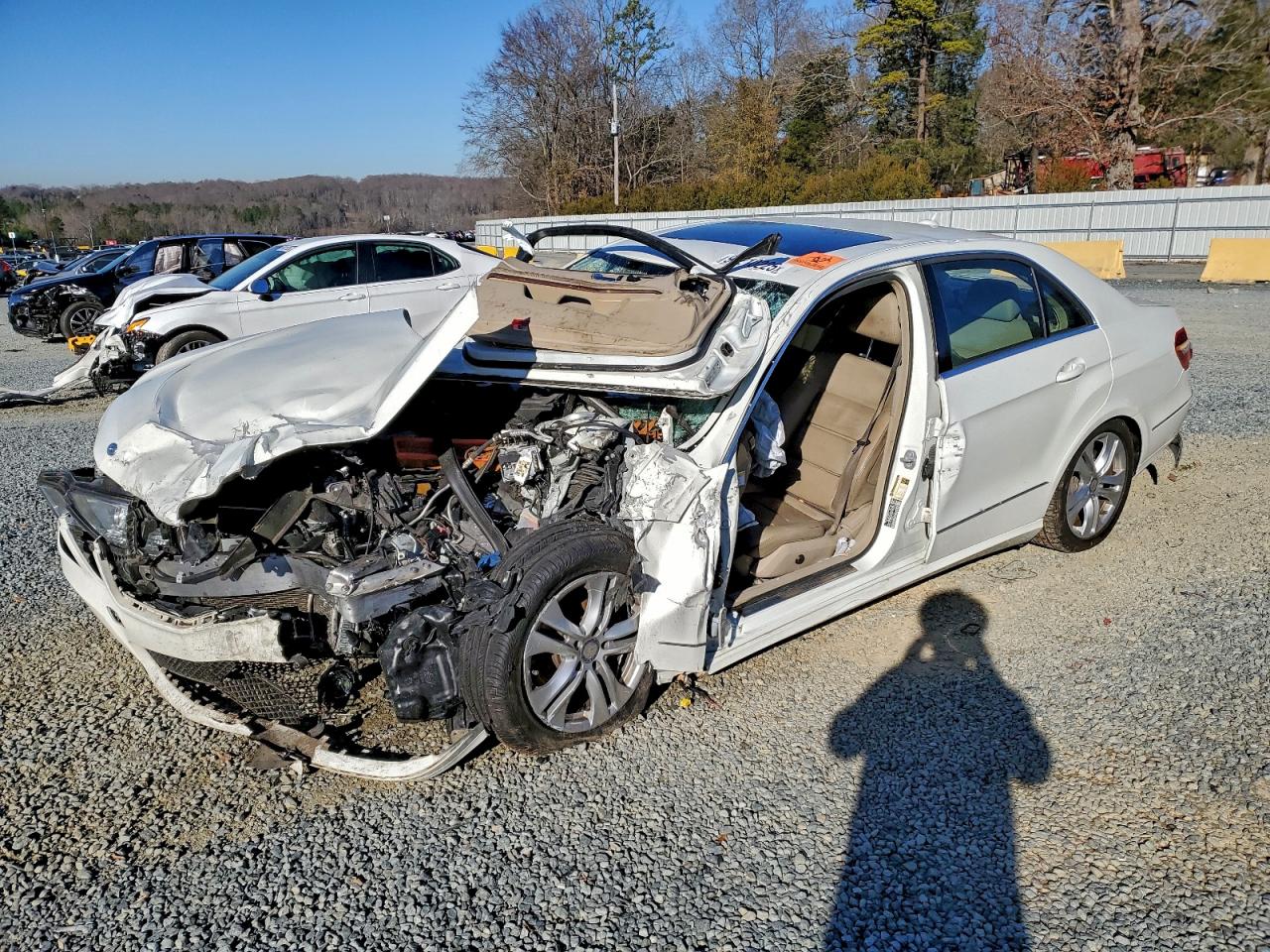 2011 MERCEDES BENZ E-CLASS