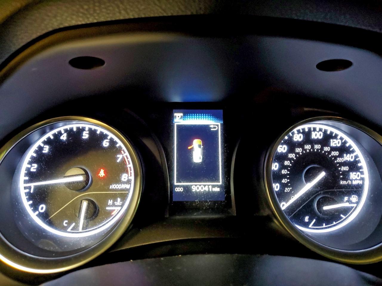 2018 TOYOTA CAMRY
