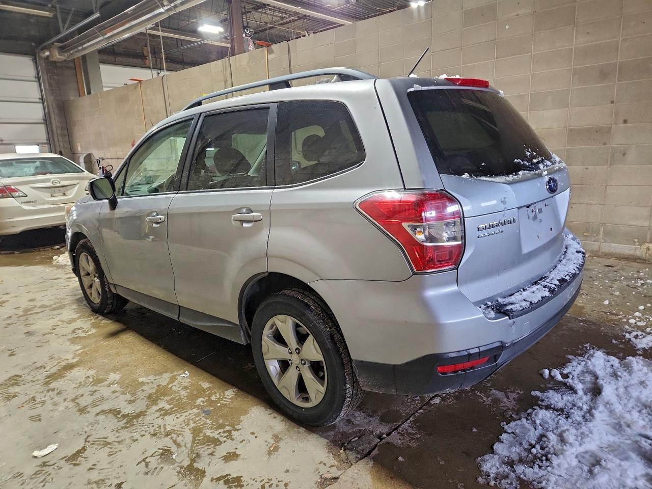 2015 SUBARU FORESTER