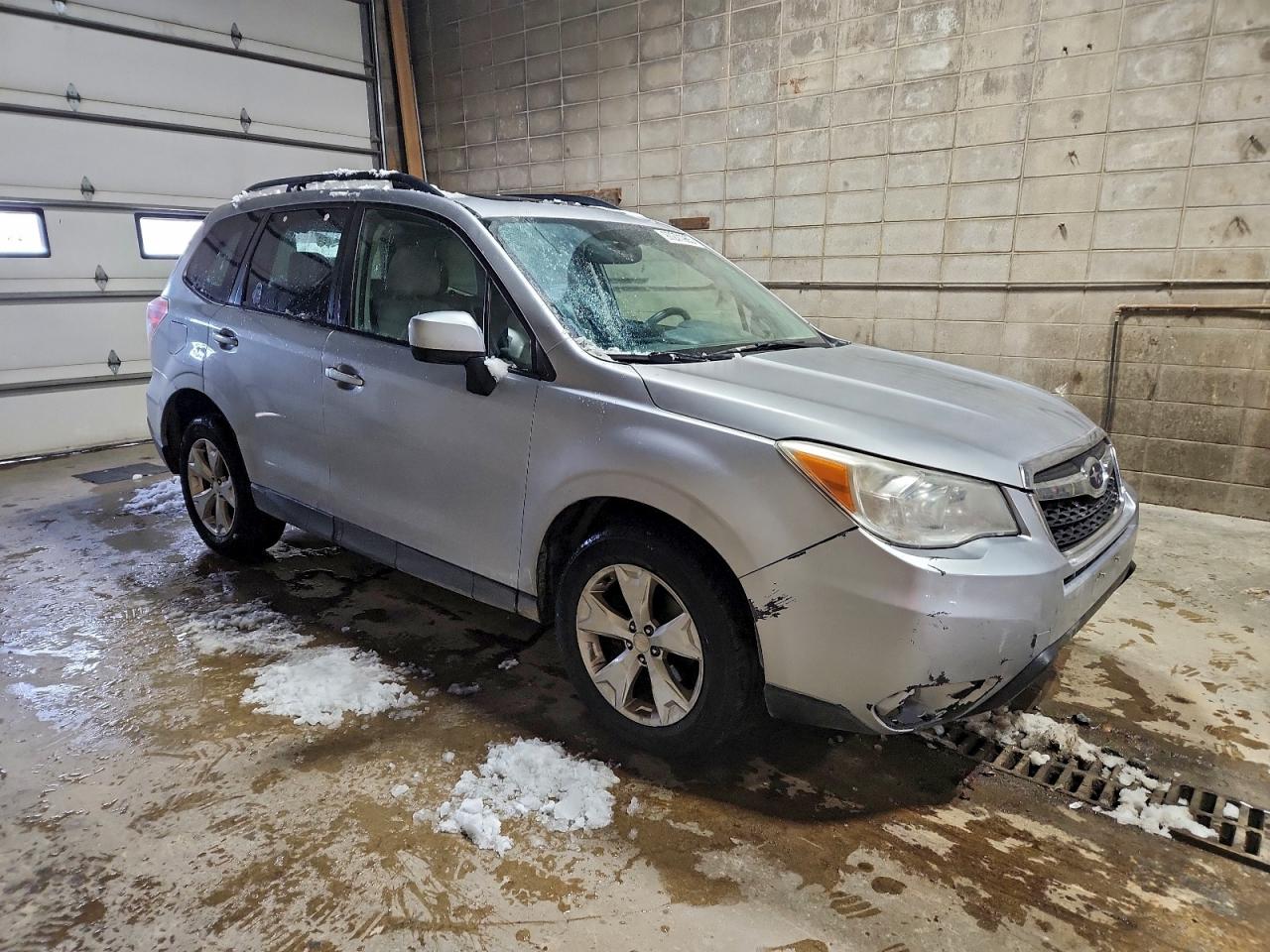 2015 SUBARU FORESTER