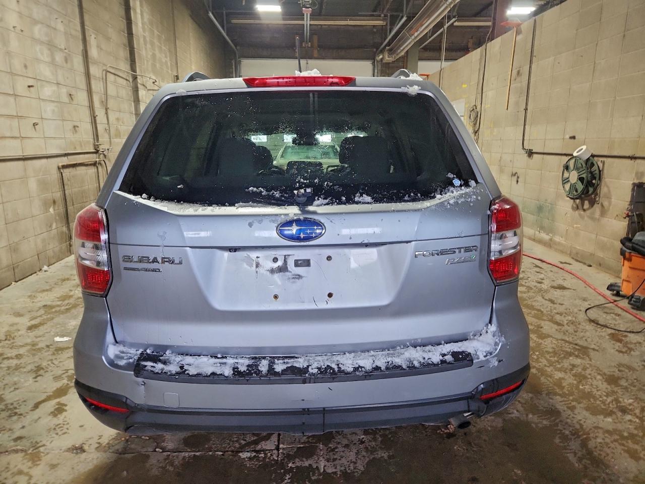 2015 SUBARU FORESTER