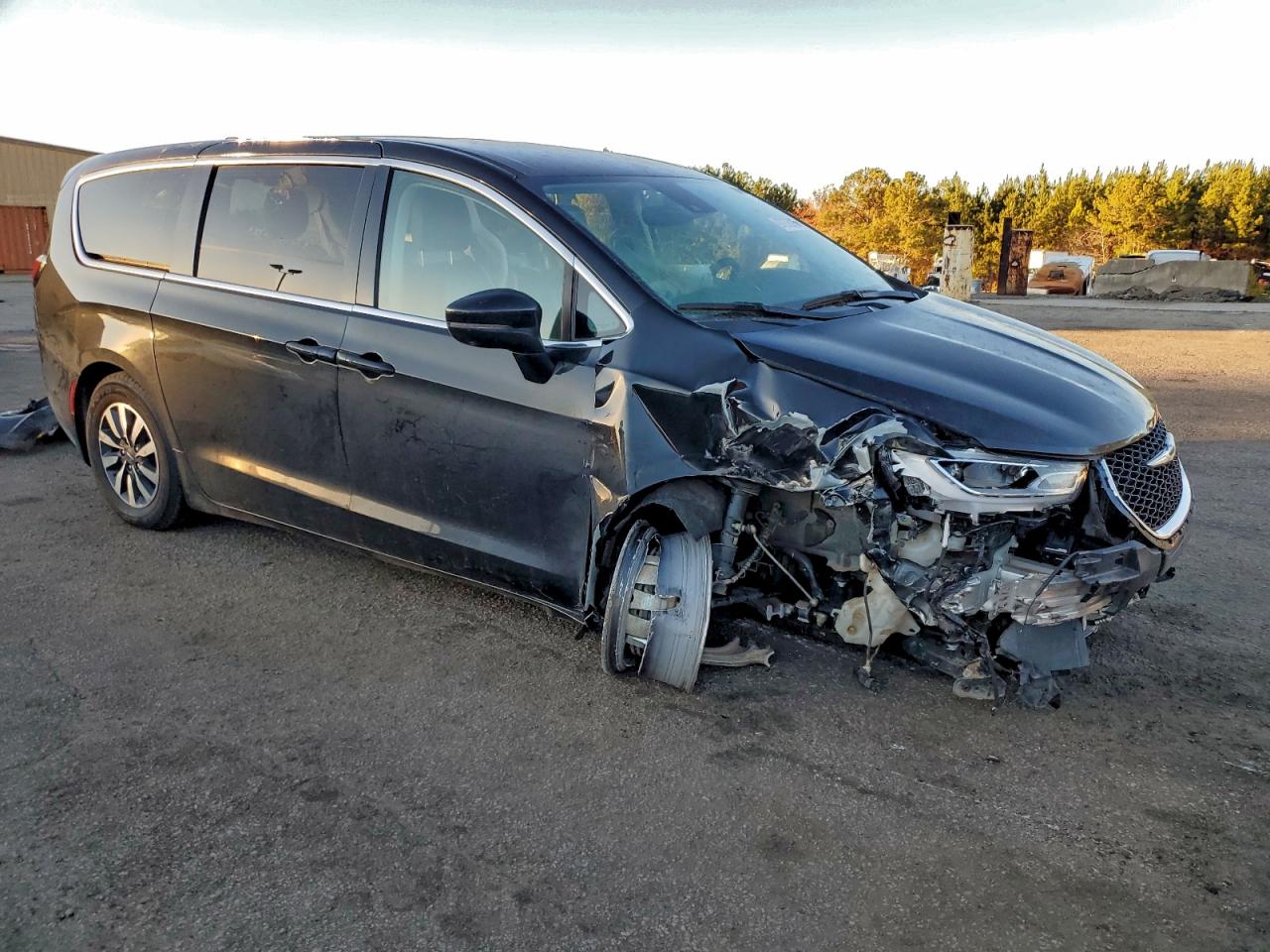 2023 CHRYSLER PACIFICA