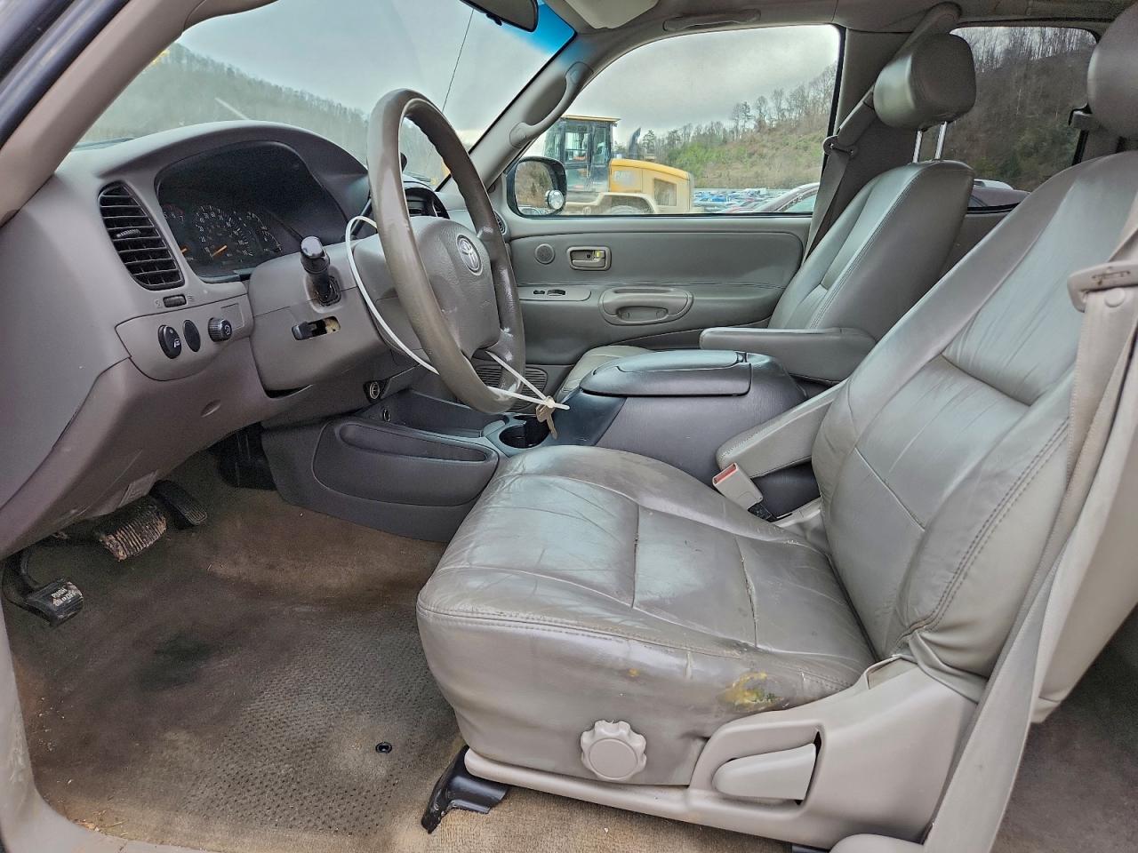 2003 TOYOTA TUNDRA