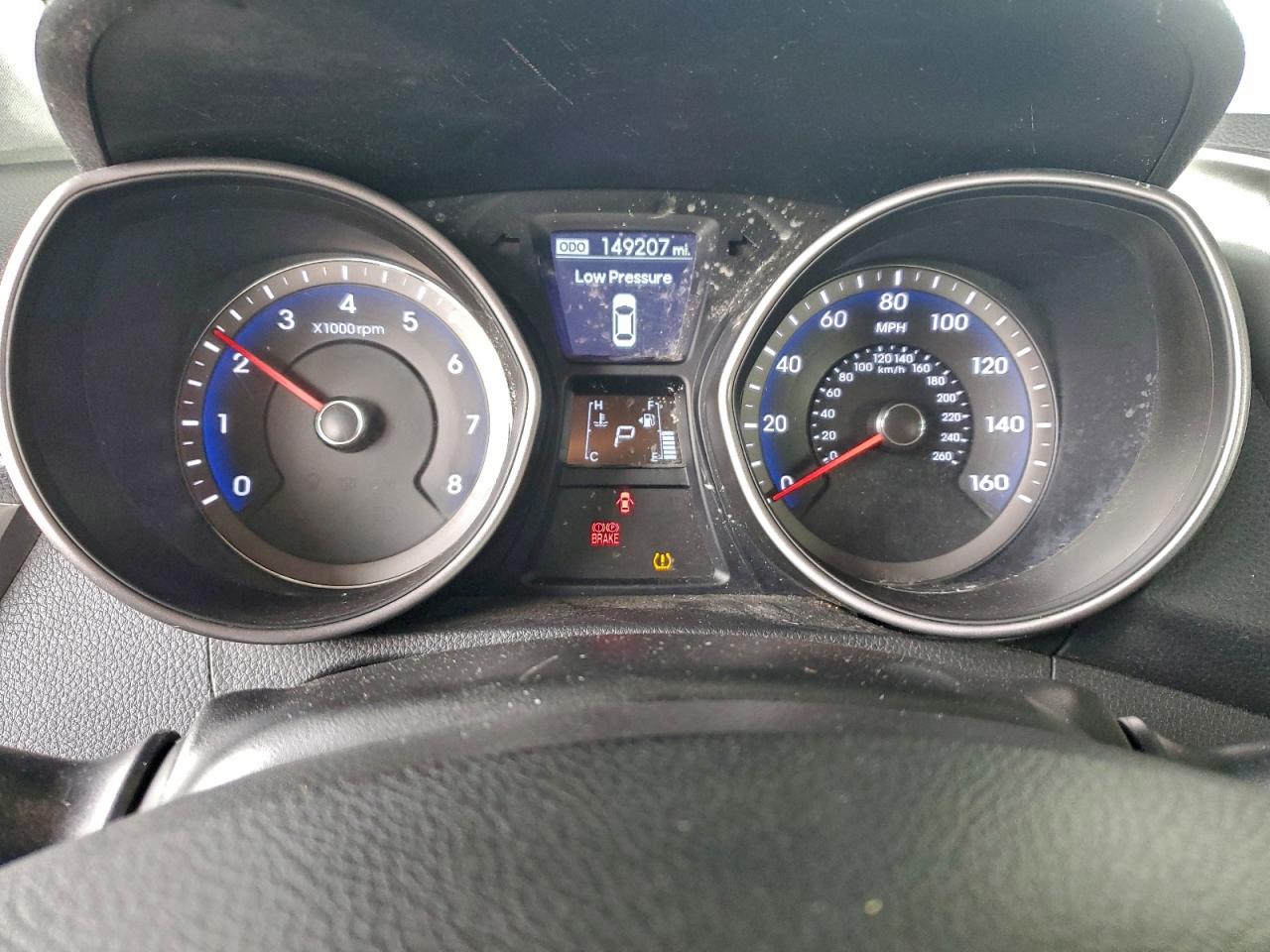 2016 HYUNDAI ELANTRA