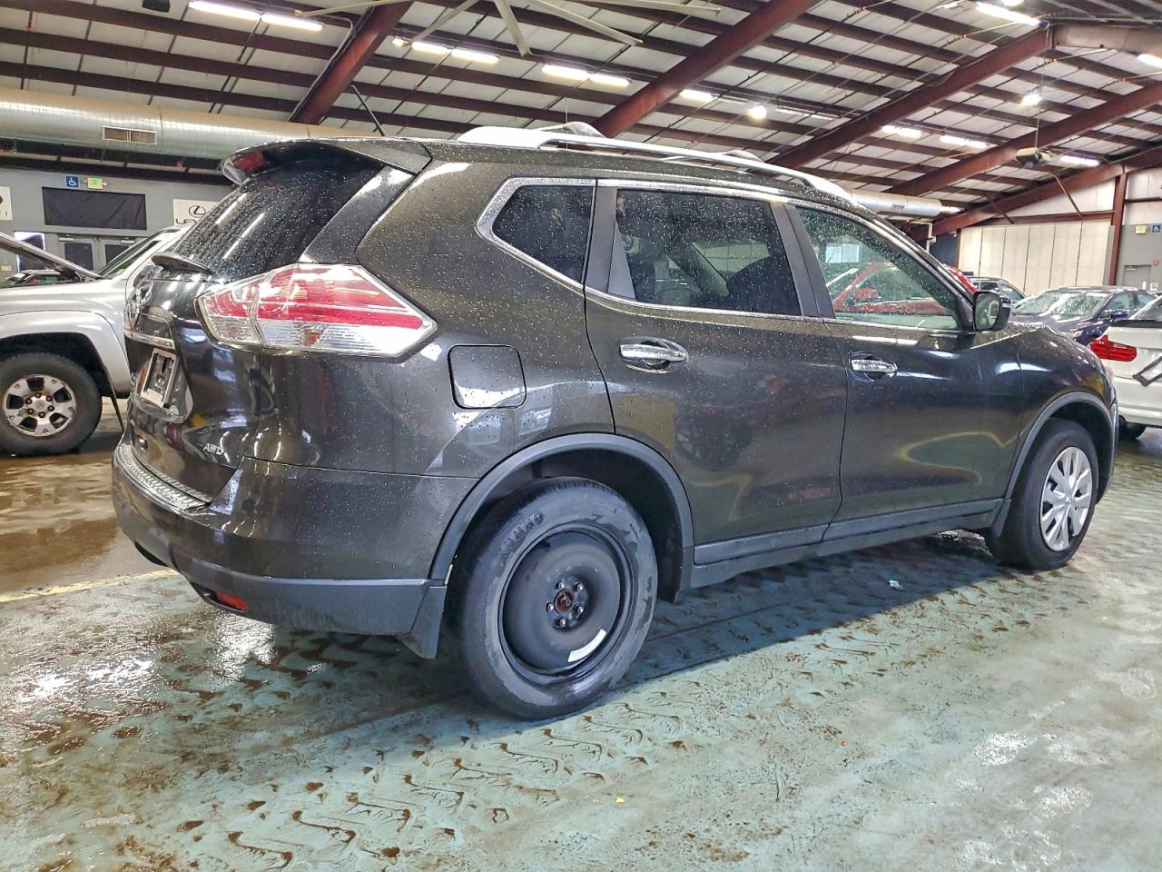 2016 NISSAN ROGUE