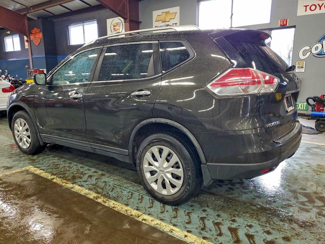 2016 NISSAN ROGUE