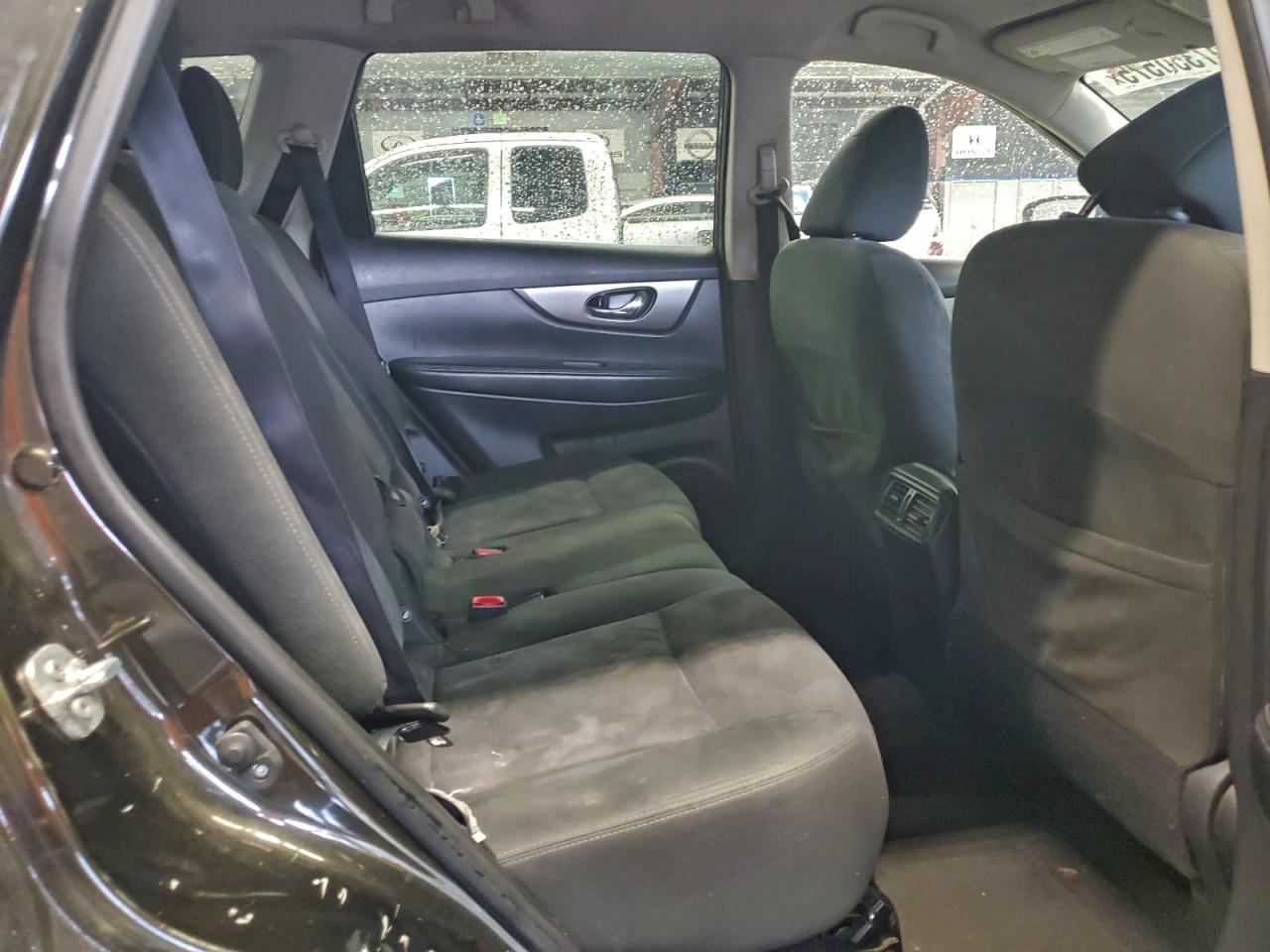 2016 NISSAN ROGUE