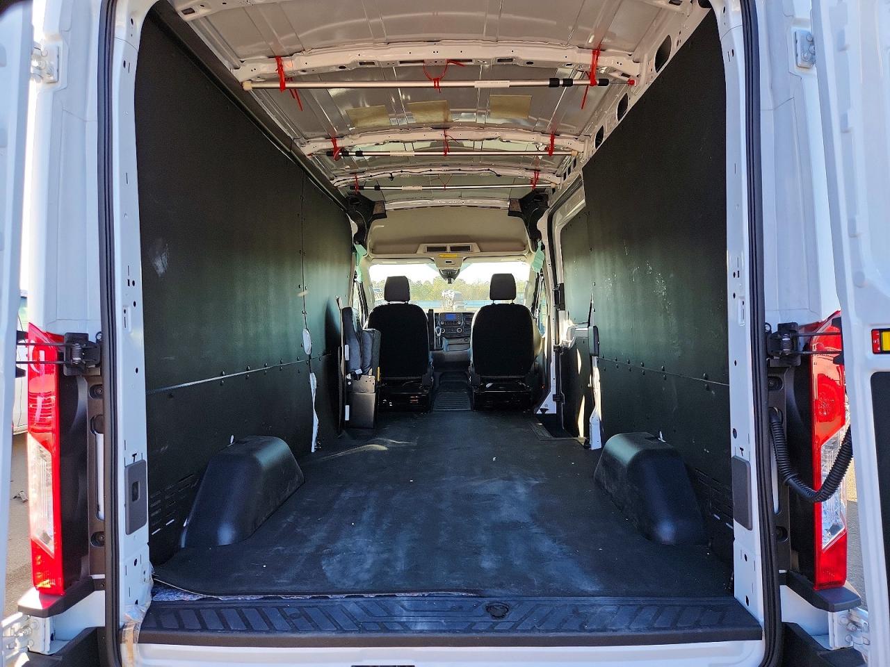 2025 FORD TRANSIT