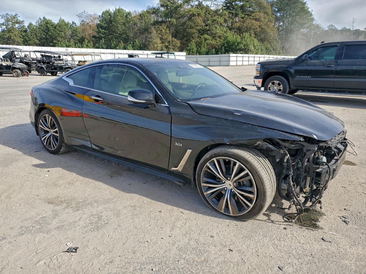 2017 INFINITI Q60