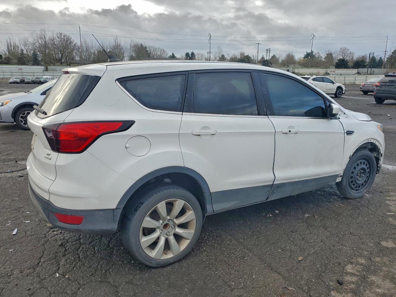 2019 FORD ESCAPE