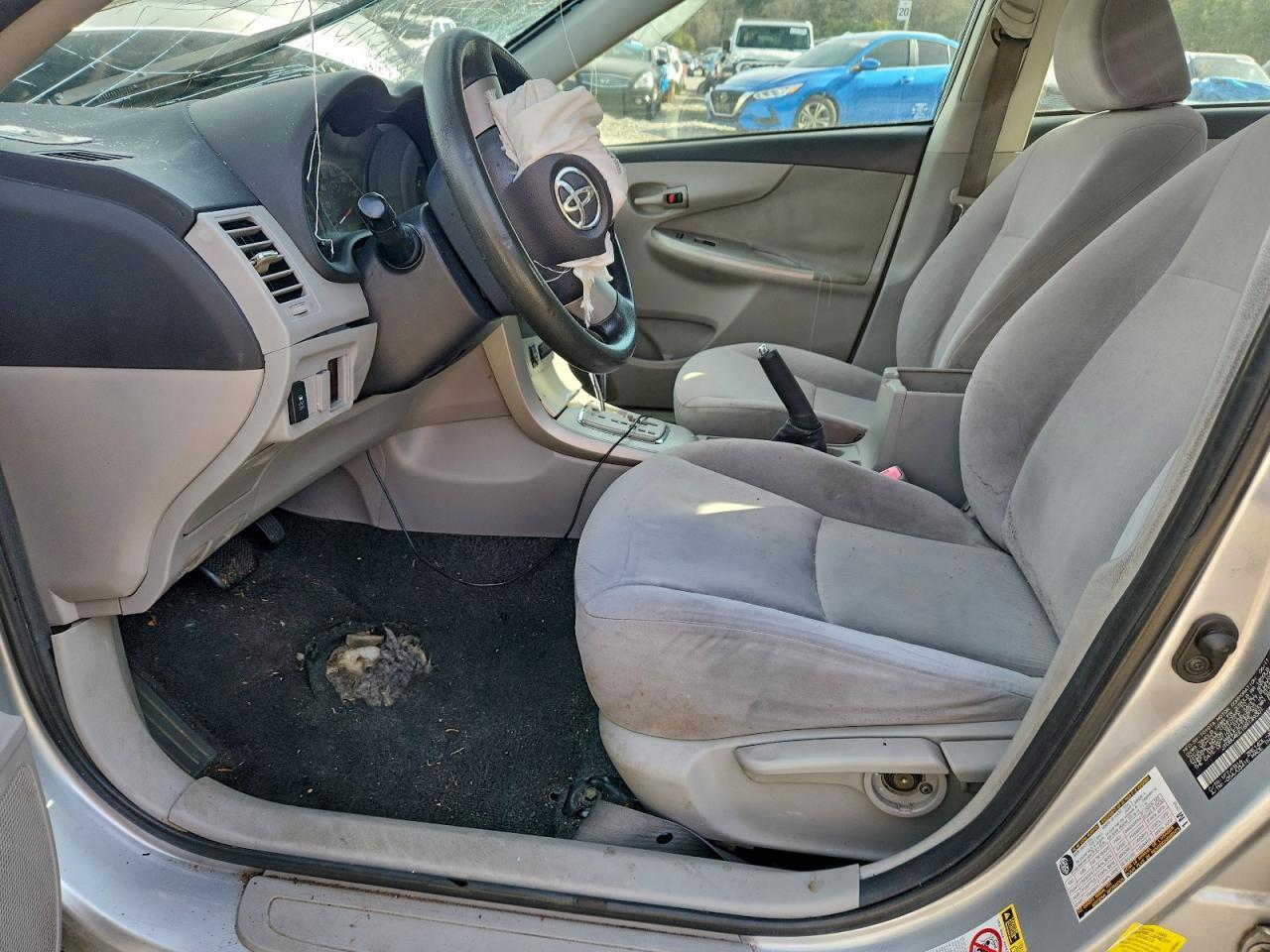 2011 TOYOTA COROLLA