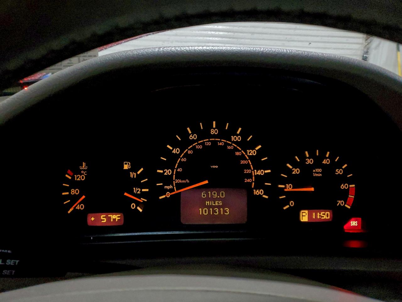 2001 MERCEDES-BENZ CLK-CLASS