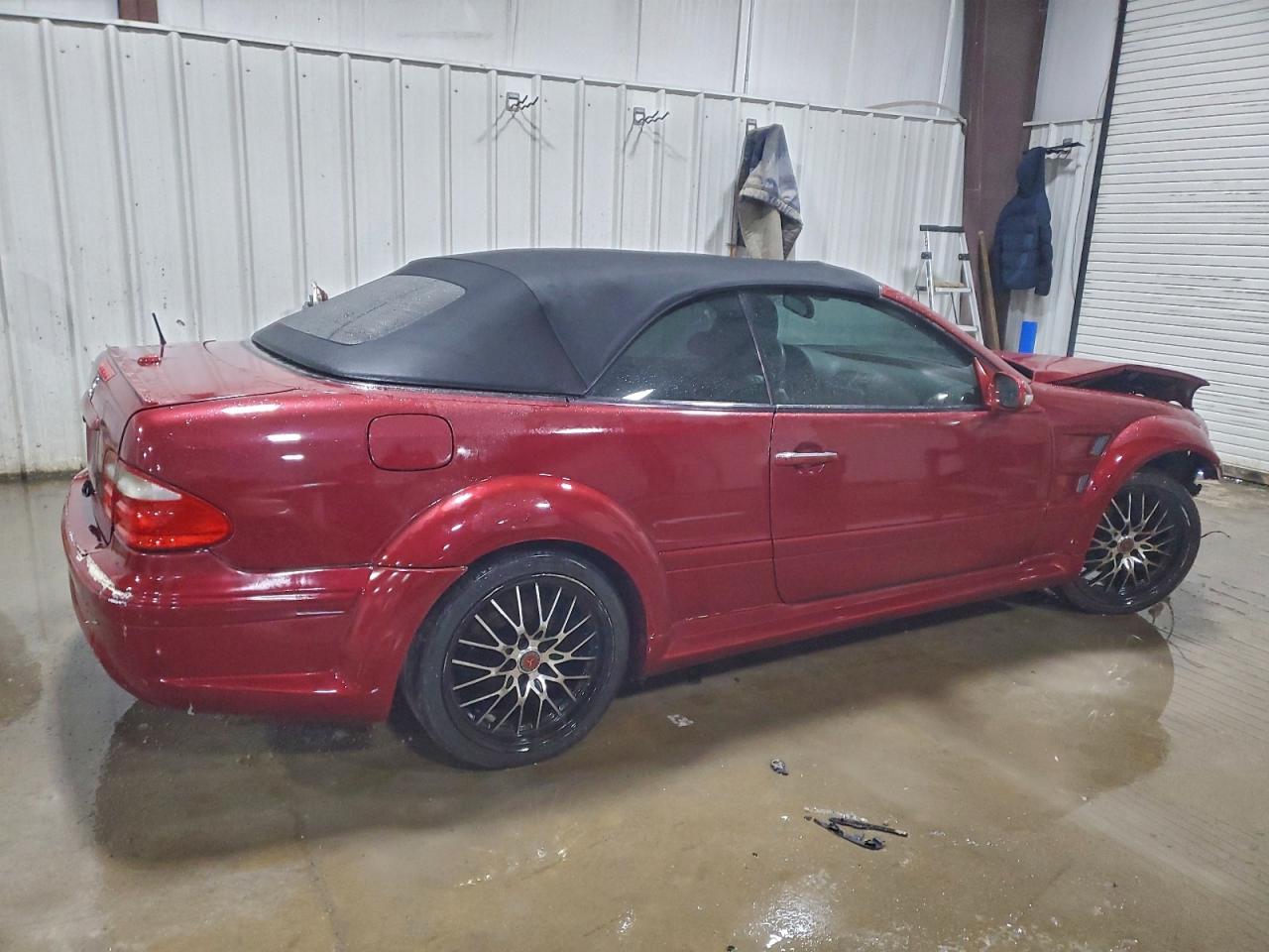 2001 MERCEDES-BENZ CLK-CLASS