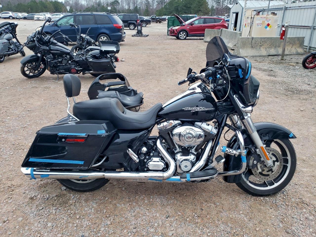 2013 HARLEY-DAVIDSON FL