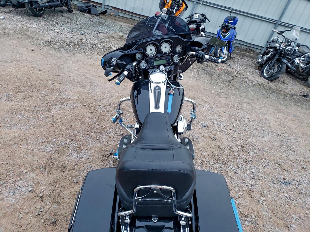 2013 HARLEY-DAVIDSON FL
