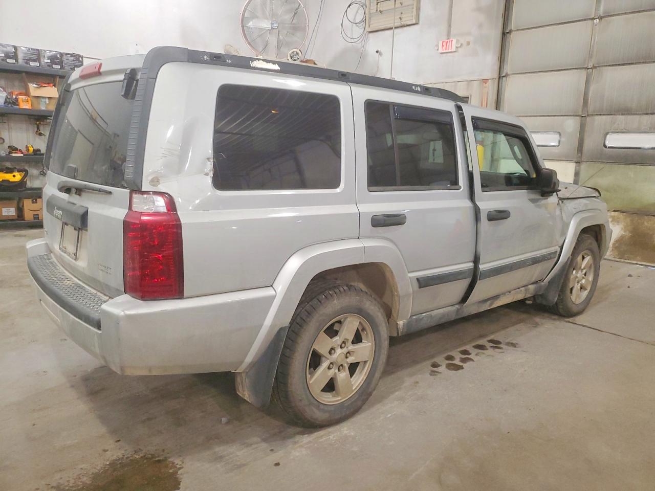 2006 JEEP COMMANDER