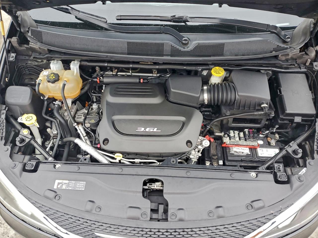 2017 CHRYSLER PACIFICA