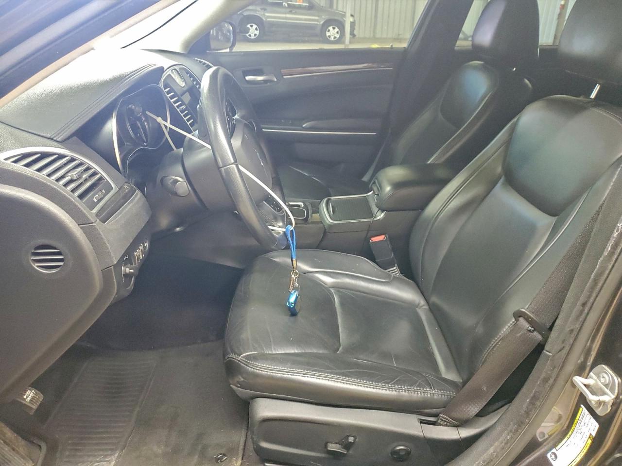 2018 CHRYSLER 300