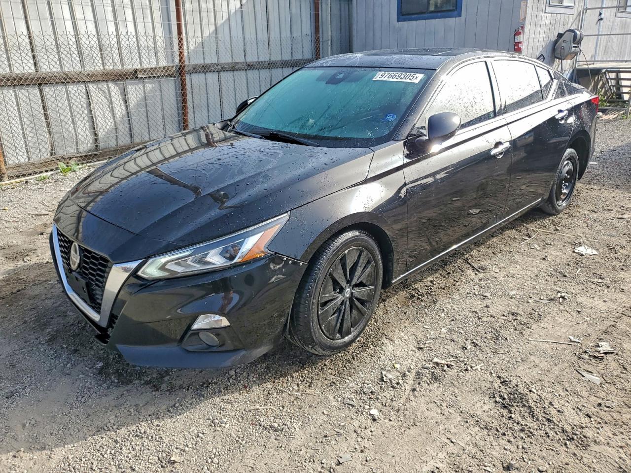 2019 NISSAN ALTIMA