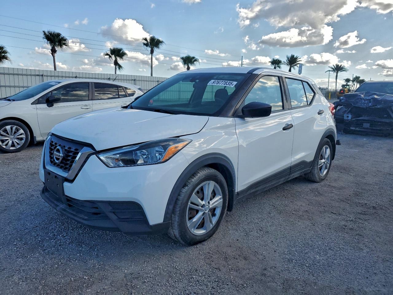 2020 NISSAN KICKS