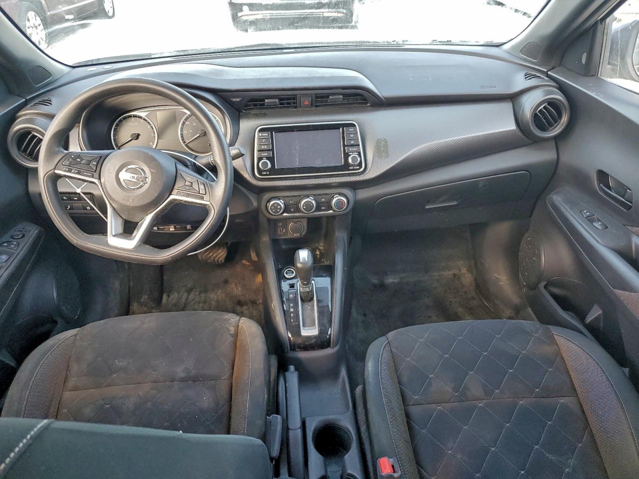 2020 NISSAN KICKS
