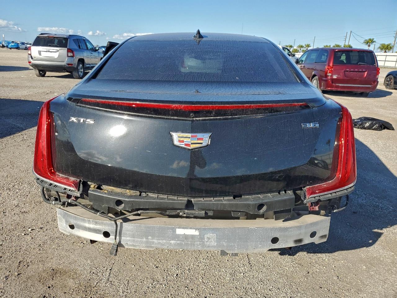 2018 CADILLAC XTS