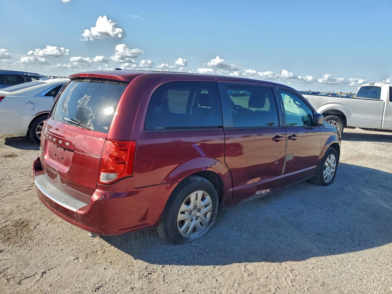 2018 DODGE CARAVAN