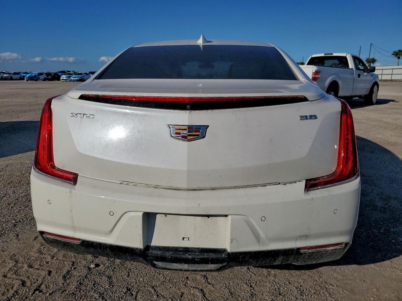 2018 CADILLAC XTS