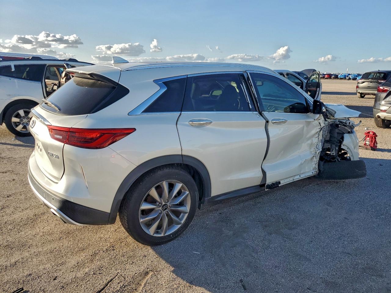 2020 INFINITI QX50