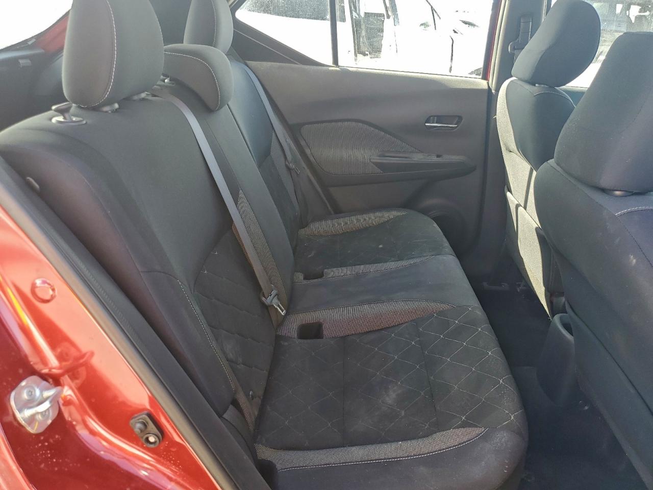2018 NISSAN KICKS