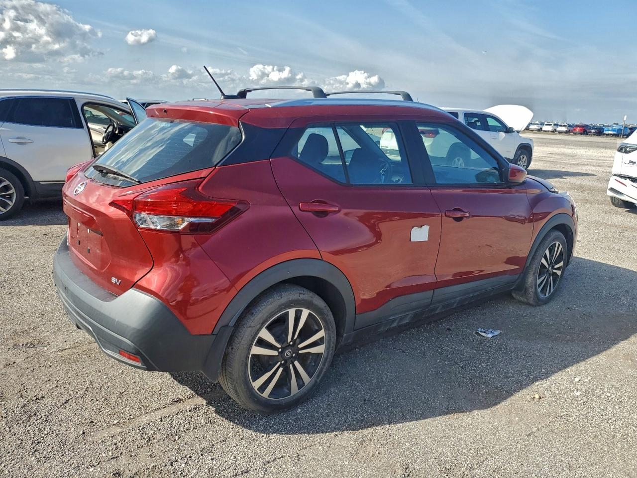2018 NISSAN KICKS