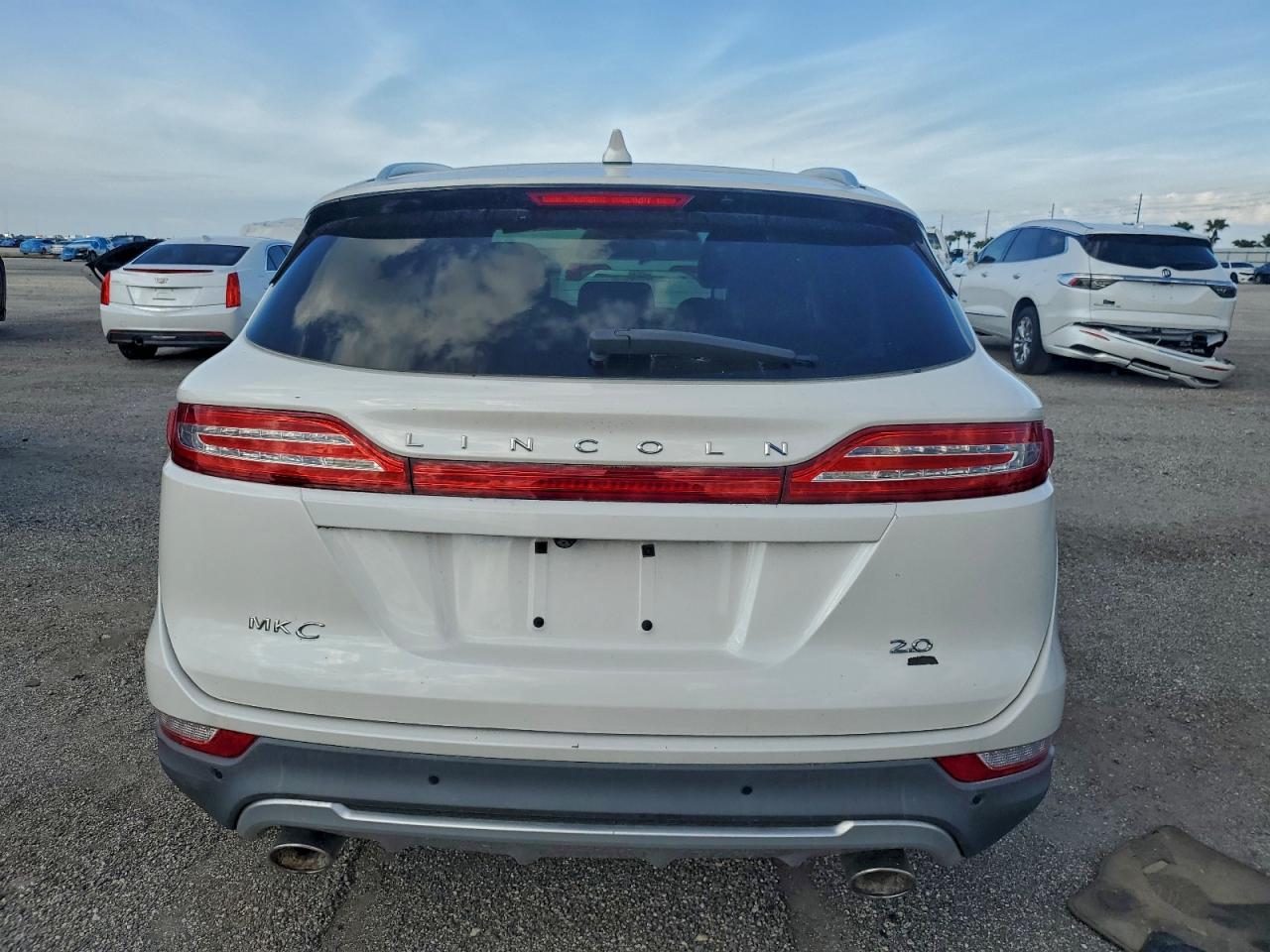 2015 LINCOLN MKZ