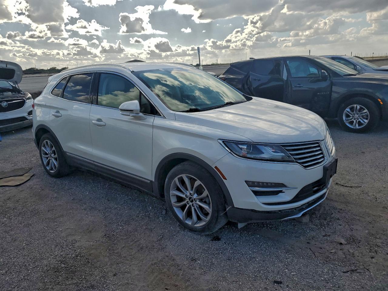 2015 LINCOLN MKZ