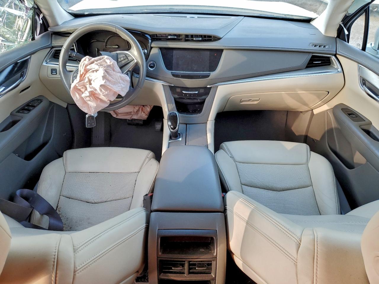 2018 CADILLAC XT5