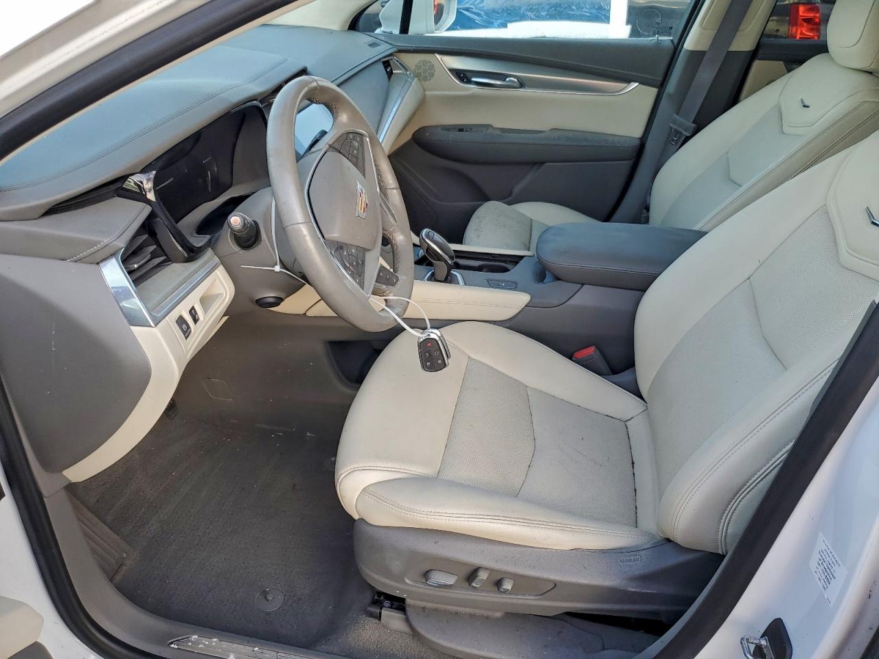 2019 CADILLAC XT5